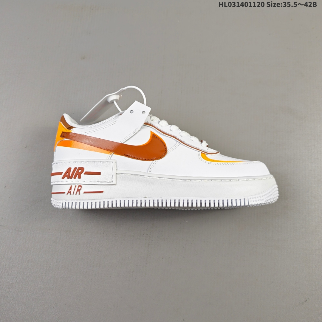 💰140
Air Force 1 Shadow 白棕橙
轻量增高低帮百搭板鞋马卡龙
全新少女系解构主义设计
双层轻量EVA发泡中底+防滑RB橡胶外圈底鞋底
货号 ：CI0919-124
尺码：35.5 36 36.5 37.5 38 38.5 39 40
编码#HL031401120 Size:35.5～42B