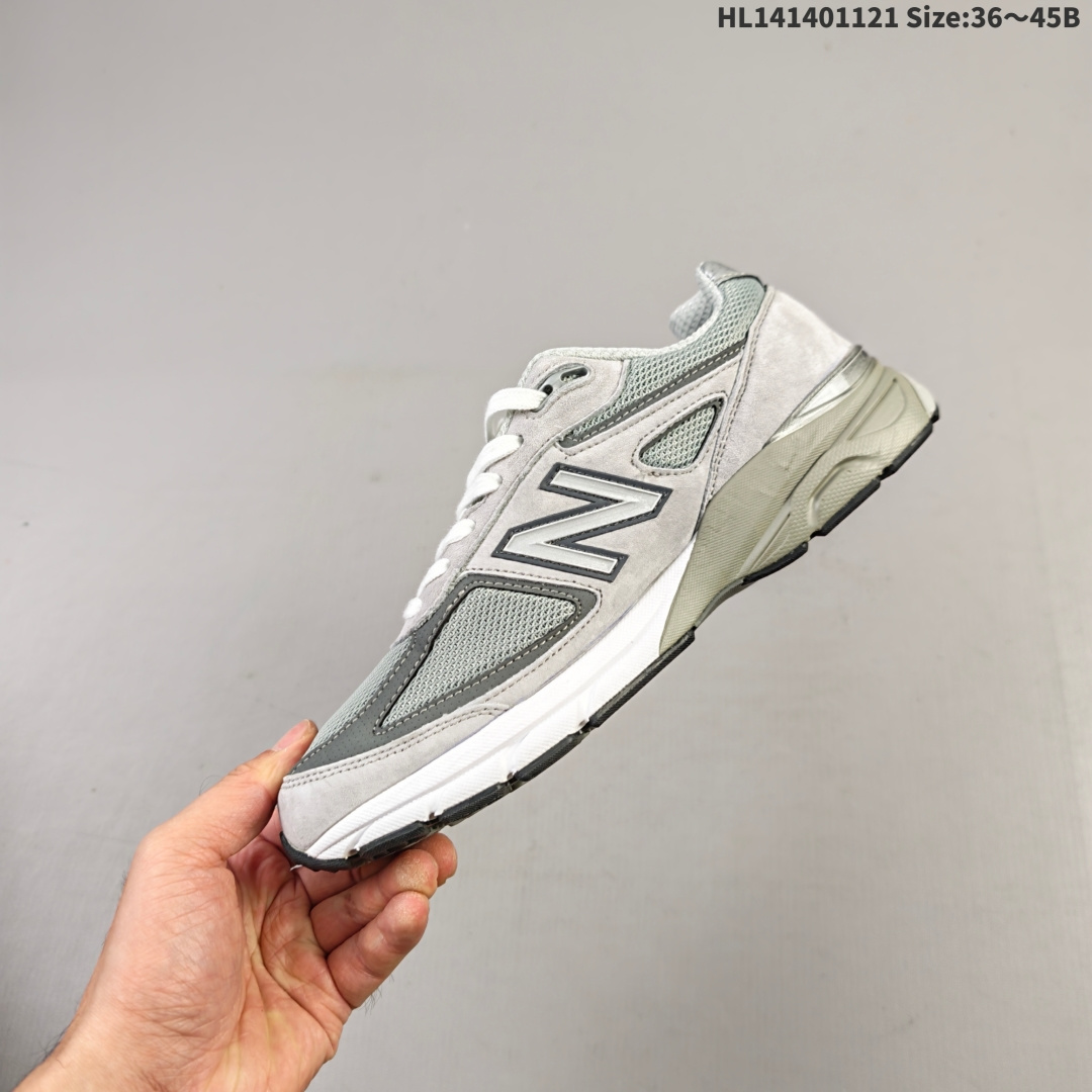 集合💰140
Loro Piana x New Balance NB 990 V6 复古单品
六代系列NB New Balance in USA M990V6美产血统经典复古百搭老爹风休闲运动跑步鞋 采用猪巴革组合网织鞋面材质 全新开发3层组合底模精密开发 中底材料构成，分别是REVlite悦轻中底、TPU发泡材料
货号：W990BK4
尺码：36 36.5 37 38 39 40 40.5 41.5 42 42.5 43 44 45
编码HL141401121 Size:36～45B