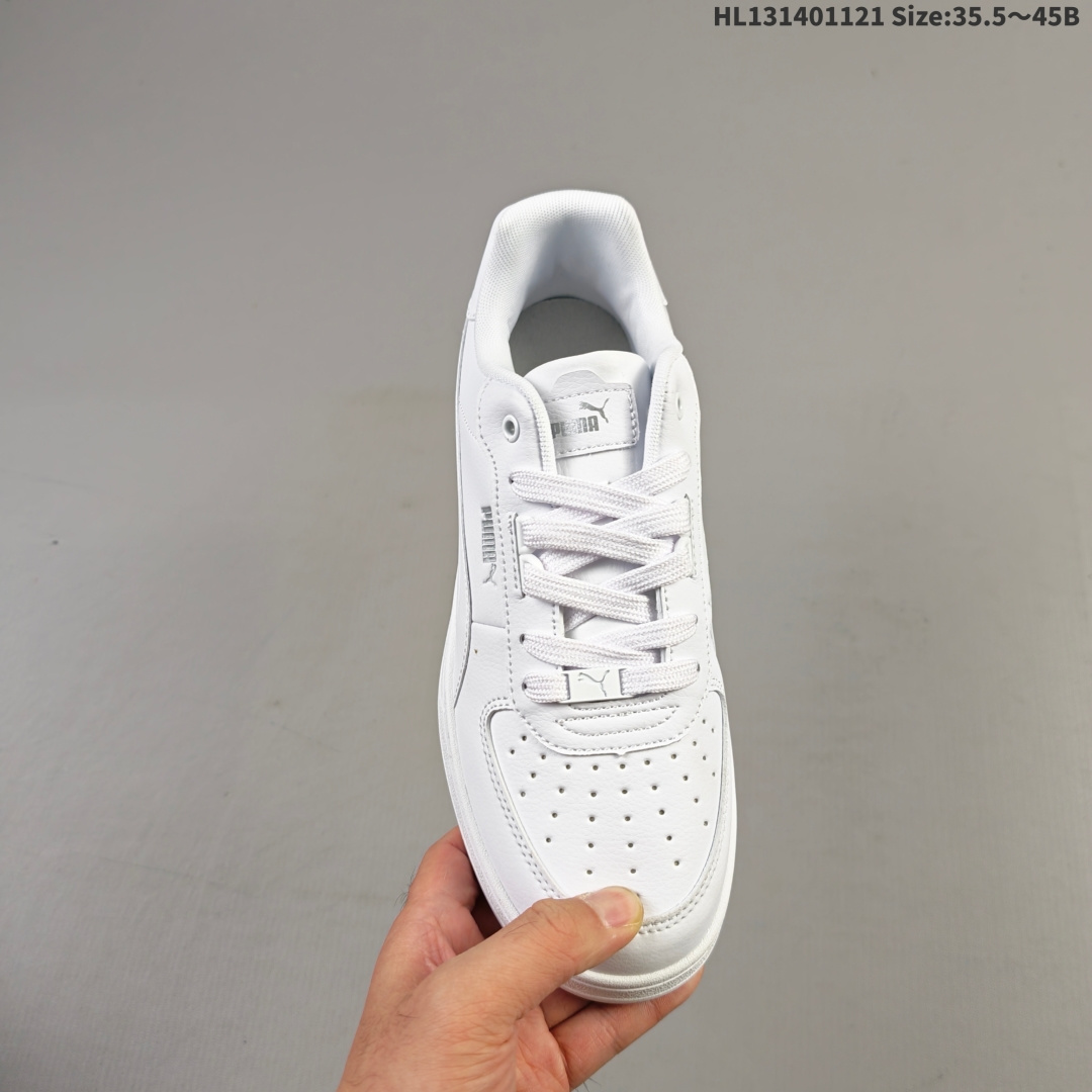 💰140 PUMA彪马 Caven 2.0 舒适百搭 耐磨轻便 低帮 生活休闲鞋 男女同款 米色，全新款 Slipstream Laces，采用不同颜色皮革的拼接，视觉层次感相当丰富，配合轻微氧化的缝线大底和扁宽的粗鞋带，历久弥新的复古感呼之欲出，鞋帮侧面缀有 Slipstream 字样和 Puma 小 Logo，细节亦十分到位。 货号：395016-15 编码：HL131401121 Size:35.5～45B