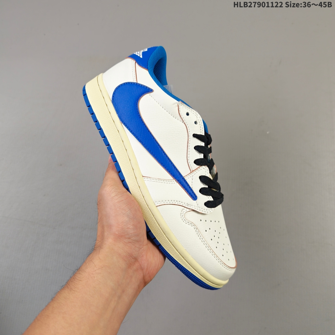 集合💰90
耐克/Nike Air Jordan 1 Low OG SP"Military Blue"AJ1乔1倒勾 2025年新款 低帮篮球鞋 AJ1 乔丹1代 aj1 乔1 反向脚趾复古运动鞋。潮鞋推荐好看不贵我家鞋子质量超好爆款 乔丹代经典低帮化文百搭休闲动运篮球鞋“TS藤浩原联名闪电倒钩”采用软纳质帕头层皮革面鞋材质,中注底胶孔及缜密中拉底帮工艺,内置垫气及耐磨橡胶大底。亮点之处在于鞋侧的倒置 Swoosh。错版灵感来源于洛杉矶球鞋店铺收到一双特别的错版勾子倒过来,研发出反向勾的设计。
货号:DM7866 162
编码:HLB27901122 Size:36~45B