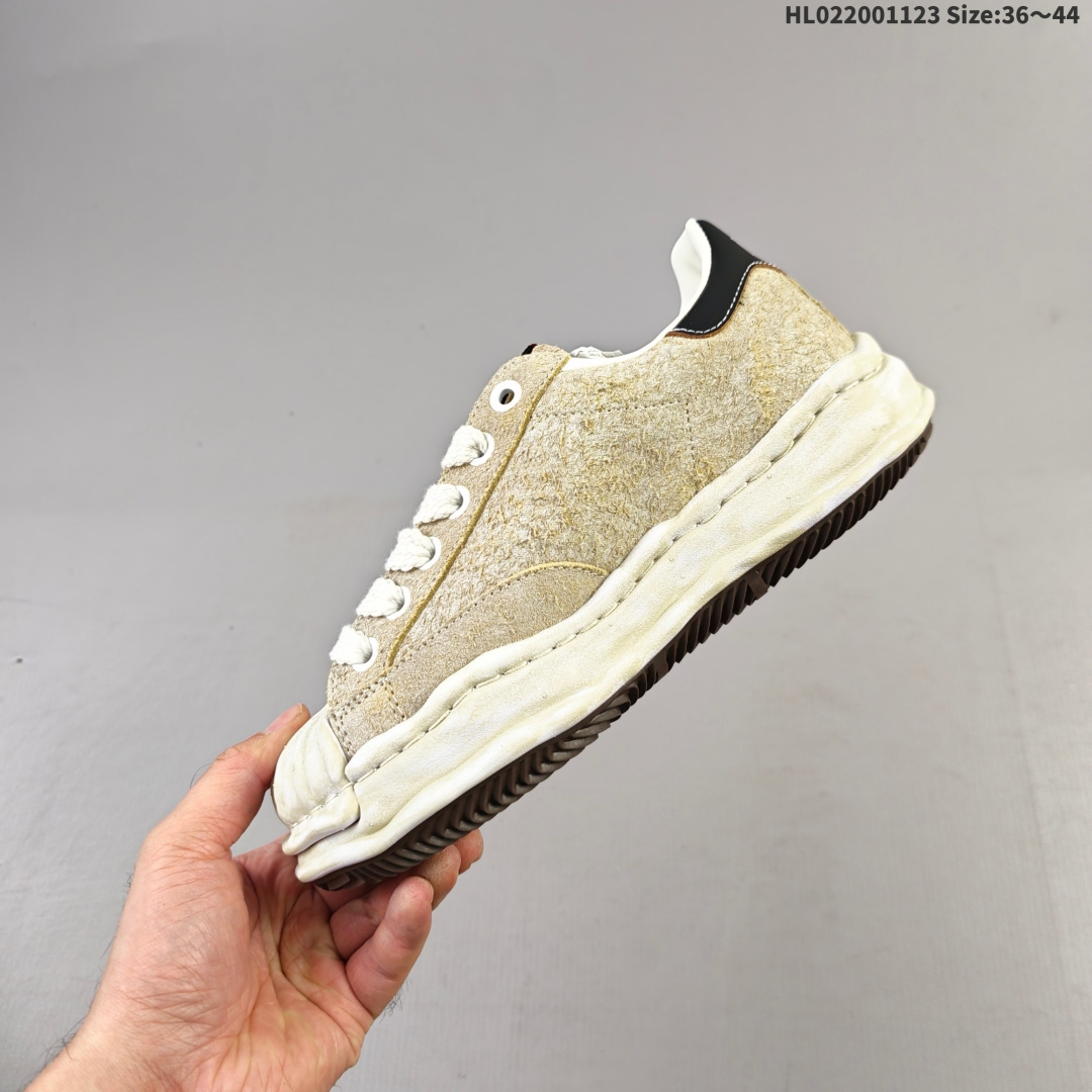 【公司级】余文乐挚爱单品 MMY Blakey 脏脏鞋 复古溶解风 概念时装设计师・三原康裕品牌MMY/Maison MIHARA YASUHIRO Original Sole Canvas Low 变形溶解雪糕底低帮休闲百搭帆布面板鞋增高厚底老爹鞋.新款MMY三原康裕Blakey贝壳头溶解休闲板鞋日系运动鞋 MMY Blakey 三原康裕溶解鞋,贝壳头系列,上脚都是杠杠的好看,太百搭了,真的要吹爆三原康裕的贝壳头,比阿迪达斯的贝壳头高级太多,加上溶解大底,简直就是yyds. 编码:HL022001123