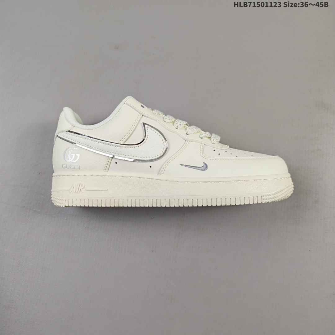 💰150
Nike Air Force1 07 low 古驰联名
定制空军
#原楦头原纸板  打造纯正空军版型
#专注外贸渠道  全掌内置蜂窝气垫 
#原盒配件 原厂中底钢印、拉帮完美  
货号：QY6818 612
尺码：36 36.5 37.5 38 38.5 39 40 40.5 41 42 42.5 43 44 45HLB71501123 Size:36～45B