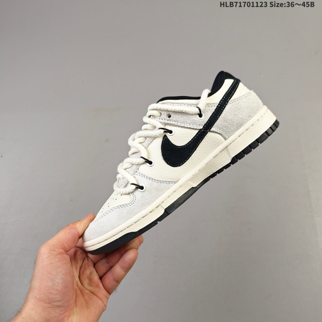 集合💰170
NIKE DUNK SB LOW 全新配色  supreme联名
定制Dunk SB顾名思义，具有经典的Dunk血缘，又注入了更多的时尚元素。相较于普通的Dunk滑板鞋，改良版的Dunk SB加厚了鞋舌的填充，使舒适性大大提升，同时也更方便穿脱；中底部分则加入了脚感柔软舒适Zoom Air气垫，有效吸收滑板等极限运动在落地时带来的冲击力，为街头运动者们提供更好的保护  
货号：YX5066 257
尺码：36 36.5 37.5 38 38.5 39 40 40.5 41 42 42.5 43 44 45HLB71701123 Size:36～45B
