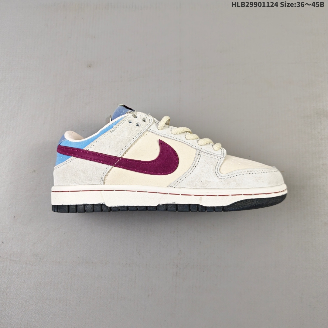 💰90
耐克大友克洋联名Otomo Katsuhiro x Nk SB Dunk Low "Steamboy OST" 著名漫画大师-大友克洋低帮运动休闲板鞋 阿根廷冠军，蒸汽少年摩卡板鞋，配色以主人公雷为基调浓重的怀旧味道 鞋身整体采用麂皮材质打造以摩卡为主色调。鞋身的框架以及Swoosh处拼接而成。鞋带、鞋身整体视觉效果十分亮眼，鞋底采用白色中底搭配同色外底呈现，为整个设计收尾 。
货号：LF0039-001
码数：36 36.5 37.5 38 38.5 39 40 40.5 41 42 42.5 43 44 45
编码：HLB29901124 Size:36～45B