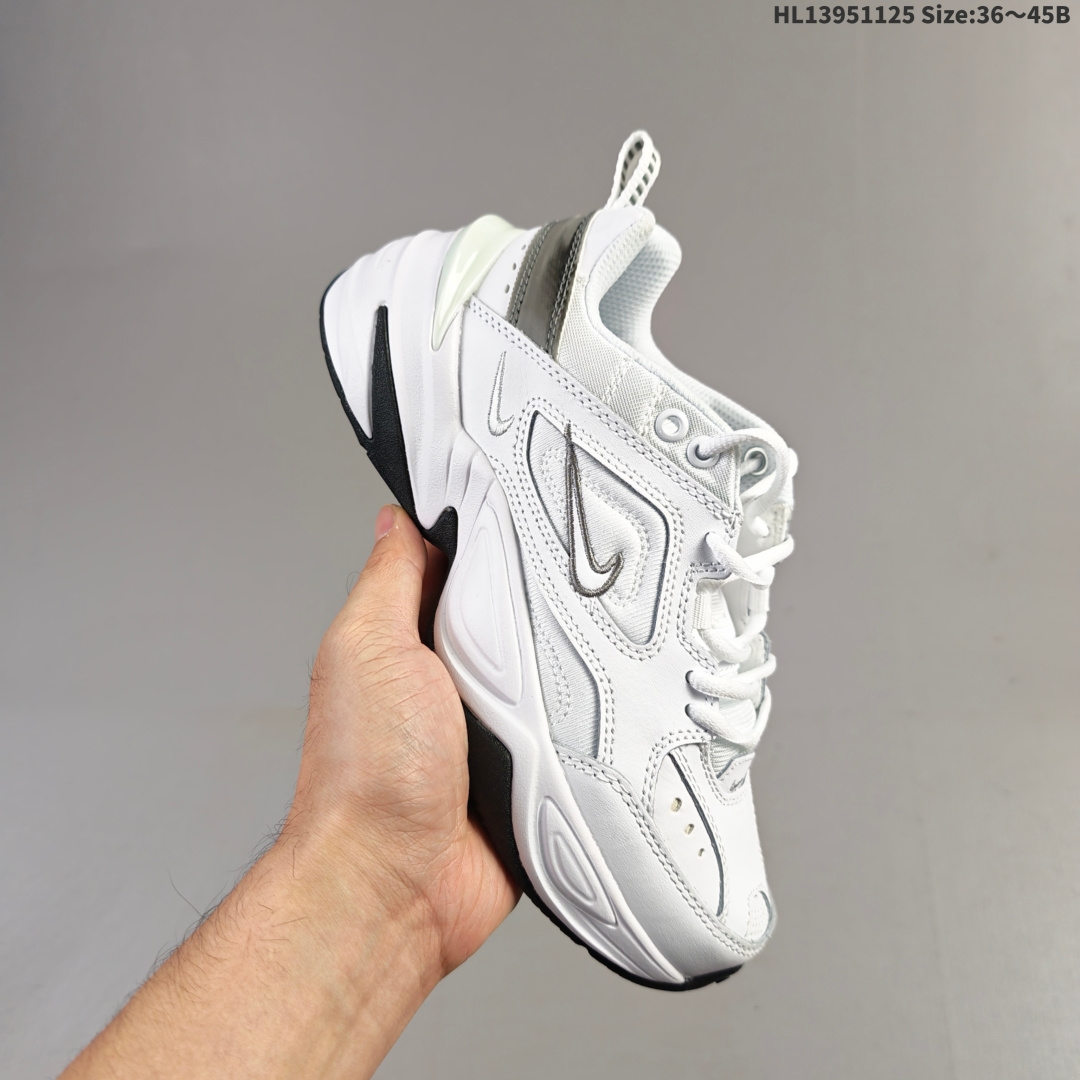 集合二 Nike M2K 复古潮流老爹鞋 优质皮革打造鞋面 夸张流线极符 风靡老爹元素 外形延续当下潮流得未来感老爹鞋 设计干净配色风格也带有浓郁的复古感受 极为独特 货号:A03108 001 HL13951125 B