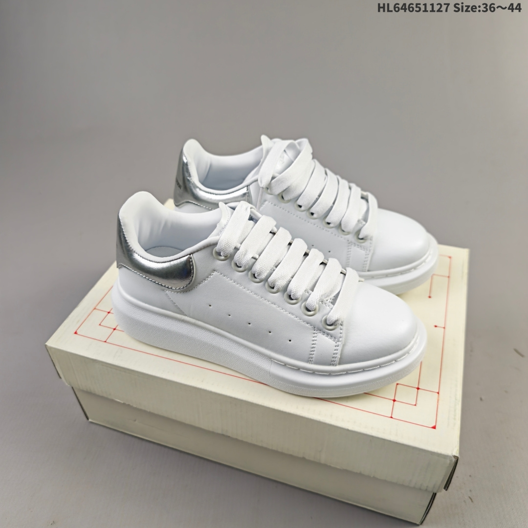 集合一💰65 意大利高奢品牌Alexander McQueen亚历山大·麦昆 Sole Leather Sneakers低帮时装厚底休闲运动小白鞋 编码：HL64651127