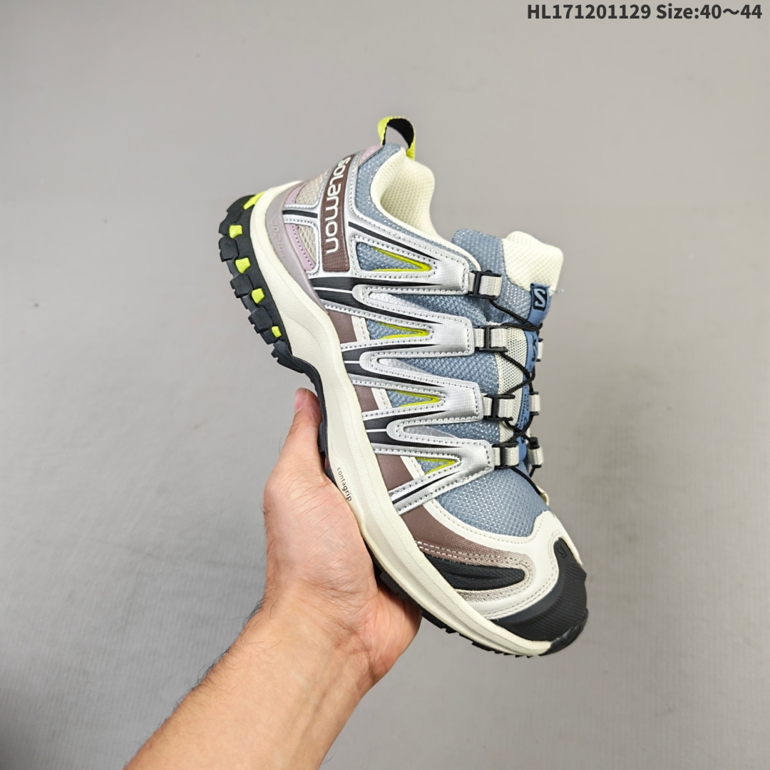 集合💰120
✅Salomon XT-6 RECUT 萨洛蒙户外越野跑鞋 鞋面采用SENSIFIT贴合技术 全方位贴合包裹脚型 鞋跟部鞋底牵引设计 提供强大的抓地性能 更适应野外崎岖不平的道路 其3D ADVANCED CHASSIS底盘 材料轻量大化 钉齿设计更具稳定性、防护性 鞋底易磨损区运用CONTAGRIP高耐磨材料 应对城市硬质路面长距离跑考验
货号:414551-34
ID:HL171201129