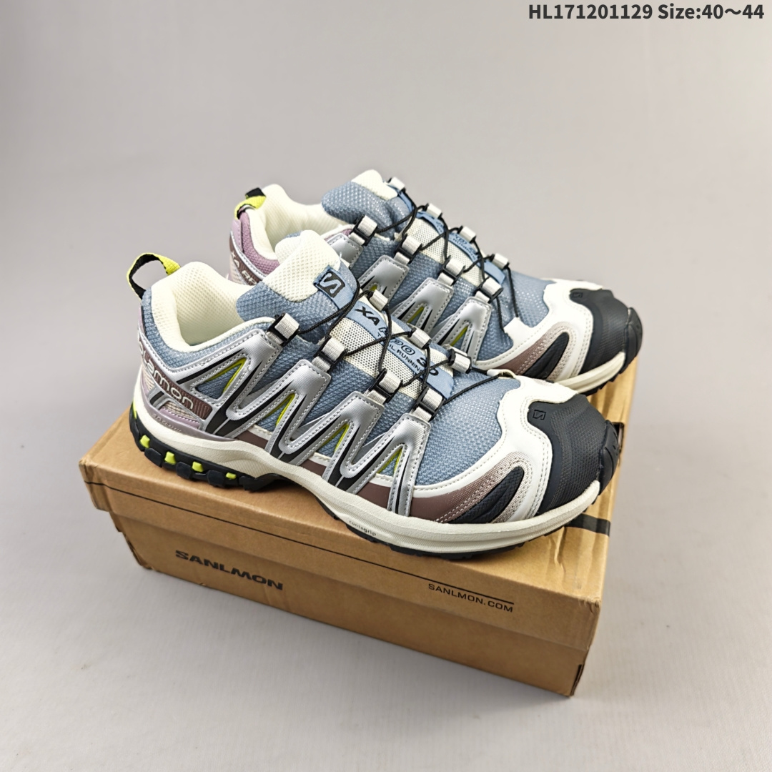 集合💰120
✅Salomon XT-6 RECUT 萨洛蒙户外越野跑鞋 鞋面采用SENSIFIT贴合技术 全方位贴合包裹脚型 鞋跟部鞋底牵引设计 提供强大的抓地性能 更适应野外崎岖不平的道路 其3D ADVANCED CHASSIS底盘 材料轻量大化 钉齿设计更具稳定性、防护性 鞋底易磨损区运用CONTAGRIP高耐磨材料 应对城市硬质路面长距离跑考验
货号:414551-34
ID:HL171201129