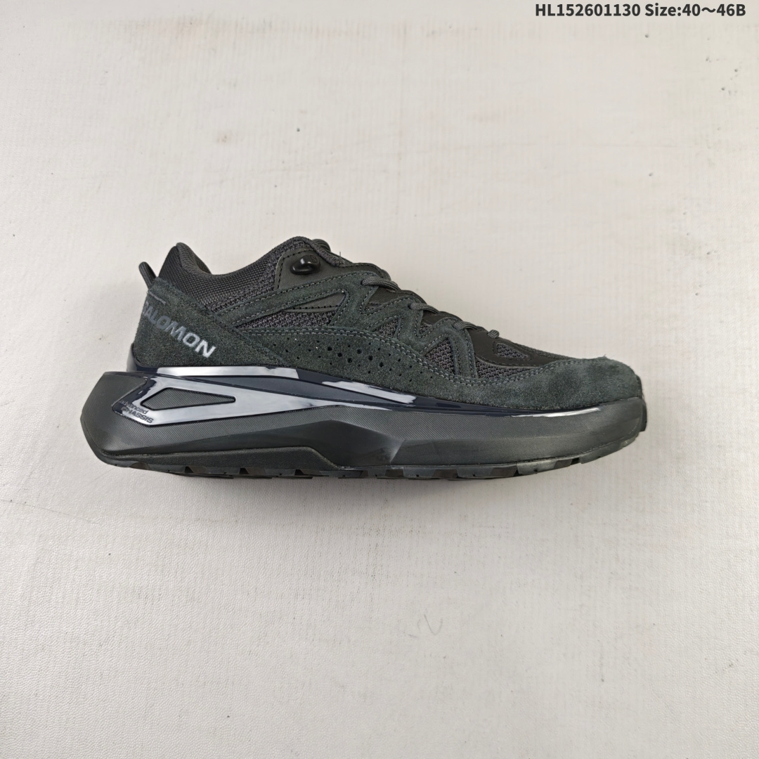 💰260
【巅峰版】SALOMON萨洛蒙 ODYSSEY ELMT LOW LTR 柔软舒适 耐磨透气轻便 低帮 生活休闲鞋 男款 雷军同款 473766
纯原外贸平台特供订单
耗时半年巨作 全套原纸板楦头开发
原厂特供网布配套加持 确保原汁原味
完美呈现版型 原档数据独家私模五层组合大底
原装Ortholite轻量化鞋垫 中底布带钢印编号
原厂TPU锁扣 进口港宝加持
后跟自然饱满 还原公司包裹性
鞋面以“锯齿”状的包裹系统呈现
在基色底之下加入了各种色点缀
将公司的最新技术和时尚前卫的造型融入耐用的长跑款式中
鞋面由 TPU 薄膜制成 并焊接在高耐磨网眼上 使其既时尚又坚固 由 ACS底盘支撑 可增强稳定性和支撑力 以及由橡胶凸耳 Contragrip外底覆盖的 EVA 缓冲中底 旨在应对崎岖的地形 鞋舌上的彩色Salomon 标签、Quicklace 系统以及鞋头、鞋舌和鞋跟上的附加品牌使细节更加完美 让穿着者可以轻松驾驭户外与通勤下的任何运动生活场景 无缝鞋身户外随意纵横 颜值与脚感兼备 出街通勤 绝对非常吸睛 你值得拥有HL152601130 Size:40~46B