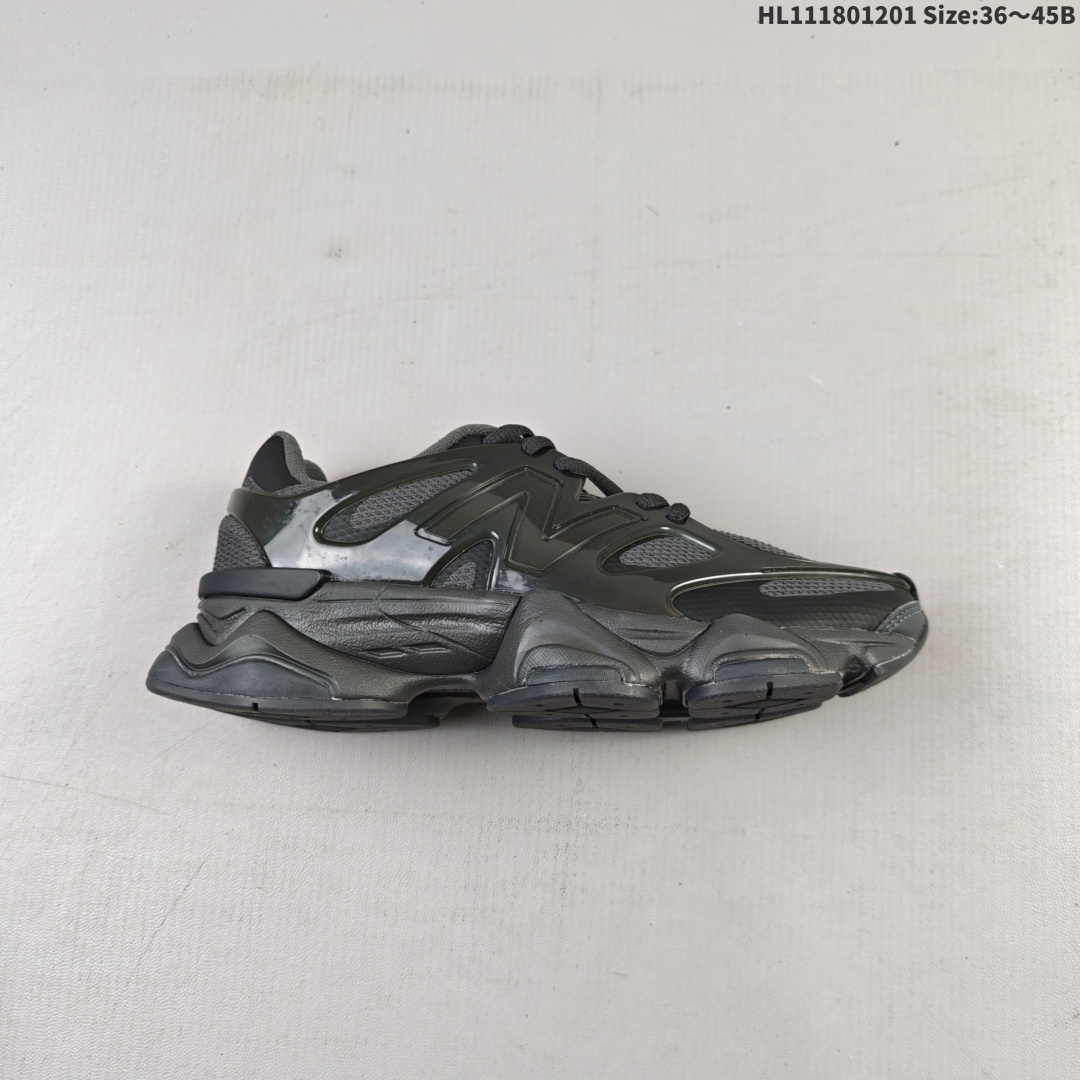 公司级✅Joe Freshgoods x New Balance NB9060 联名款 复古休闲运动慢跑鞋 鞋款灵感源自设计师本人对夏日的怀日回忆.鞋面大身由空间双格及磨砂鞋面拼接而生,配以柔和、温暖的粉橘色调,夏日氛围拉满#采用大面积网眼以及麂皮材质覆盖鞋身,还原经典气质.搭载ABZORB避震科技,由泡沫聚酯制成,上脚可以有效减少由鞋底反弹对身体及双腿的冲击力 官方货号:U9060IAA ID:HL111801201 B