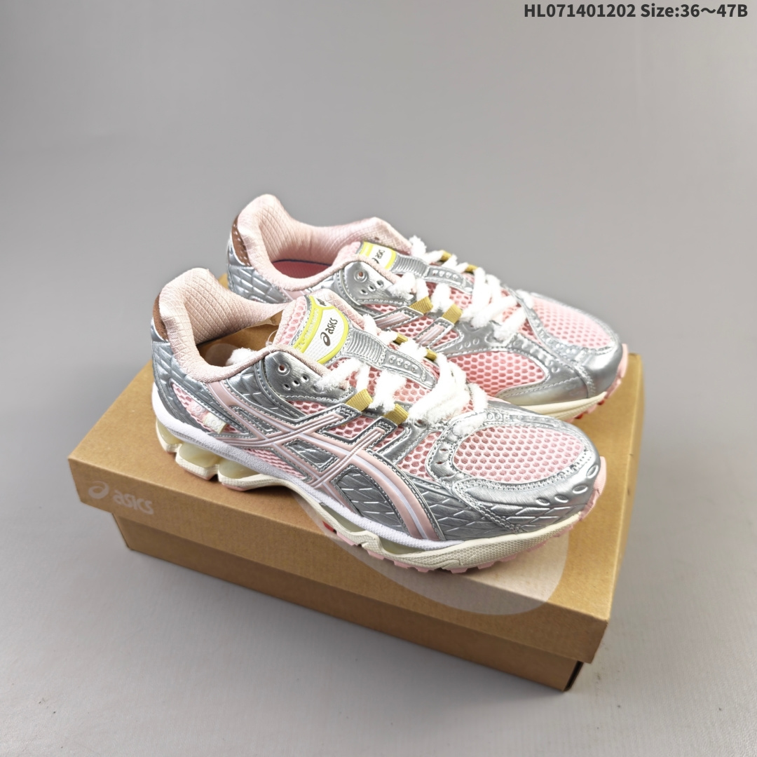 集合三💰140
ASICS Gel-Nimbus 10.1 亚瑟士雨云10.1代系列轻量缓震休闲运动跑步鞋 近年来，运动鞋市场迎来了一个新的设计潮流：通过融合艺术与技术，赋予运动鞋更多的时尚元素和创新设计。作为市场中的领导者之一，ASICS（亚瑟士）一向以其技术创新和卓越的鞋款设计著称。而另一个前卫的实验鞋类品牌EMPTY BEHAVIOR，以其非凡的创意和探索，尤其对未来主义和非传统材料的热情撞击，从业界中脱颖而出。两者的合作，以推出特别版的GEL-NIMBUS™ 10.1鞋款——主题为“EVEN MY SHOE IS ART”为标志，为运动鞋设计涉入一个全新的高度。
货号:1203A543 021HL071401202 Size:36～47B