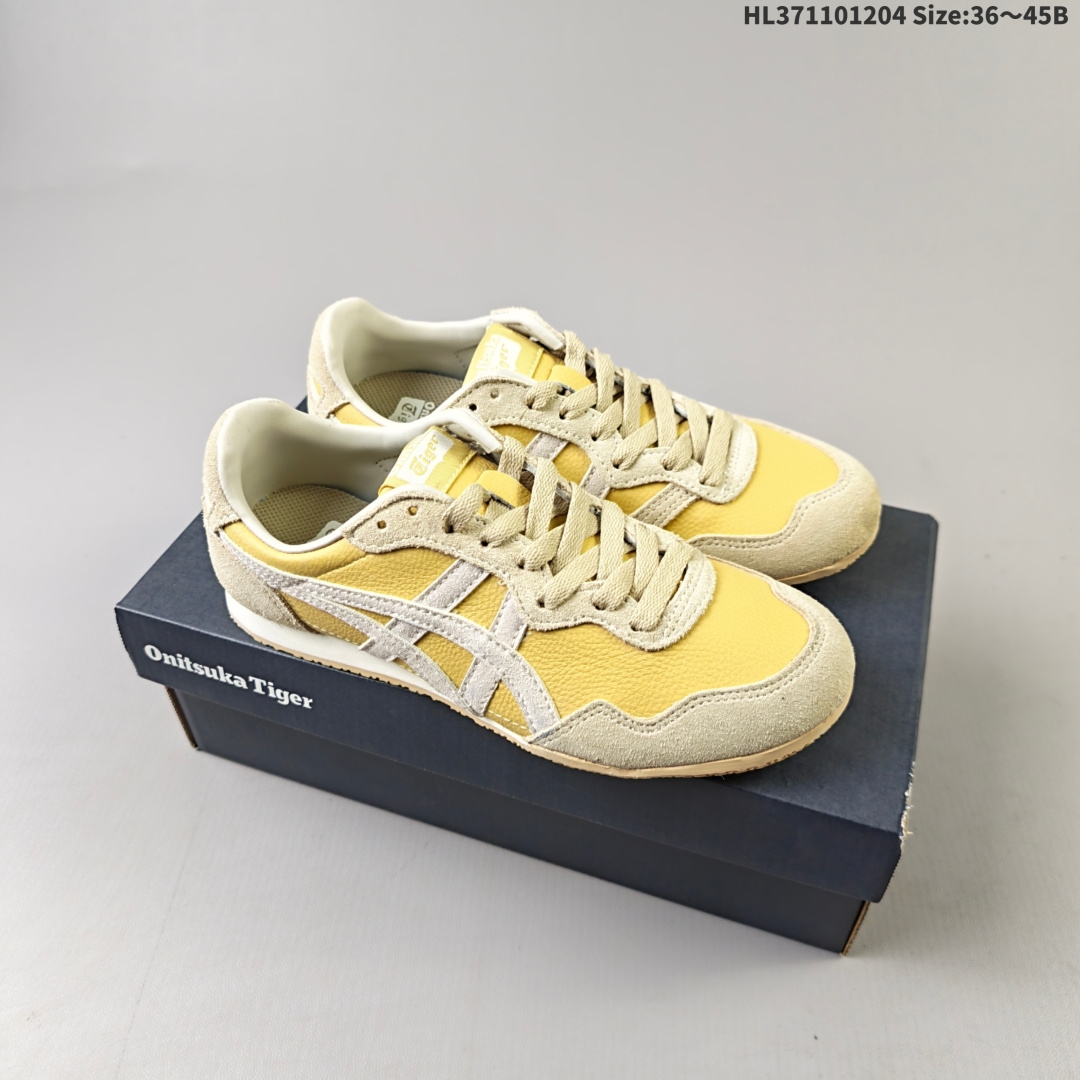 集合一💰110 Onitsuka Tiger鬼塚虎男女运动休闲鞋百搭轻便透气休闲鞋子SERRANO™ 中性运动鞋，Serrano系类是鬼塚虎多年来的畅销款之一，以马德里的塞拉诺大街命名，有为数众多的不同配色款。采用透气皮革+合成材料拼接的鞋面，真皮内里穿着舒适；特征为前部略上翘，薄底，中底采用solyte材料，EVA中底；轻巧而有弹性，穿着非常舒适。橡胶大底，不过有值友反馈不是很防滑，雨天慎穿。 货号：1183B400-407 编码:HL371101204 Size:36～45B