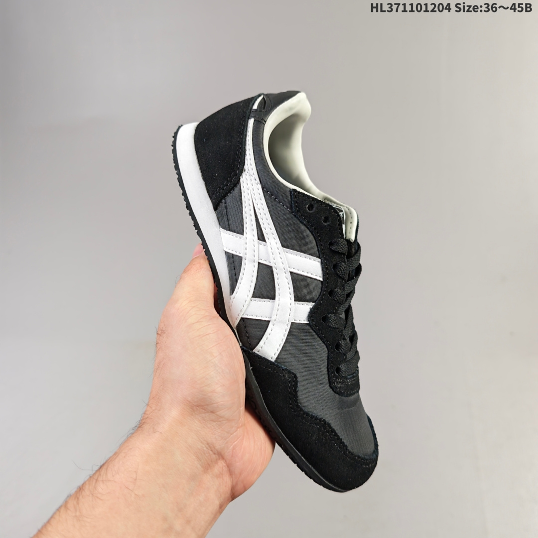 集合二💰110 Onitsuka Tiger鬼塚虎男女运动休闲鞋百搭轻便透气休闲鞋子SERRANO™ 中性运动鞋，Serrano系类是鬼塚虎多年来的畅销款之一，以马德里的塞拉诺大街命名，有为数众多的不同配色款。采用透气皮革+合成材料拼接的鞋面，真皮内里穿着舒适；特征为前部略上翘，薄底，中底采用solyte材料，EVA中底；轻巧而有弹性，穿着非常舒适。橡胶大底，不过有值友反馈不是很防滑，雨天慎穿。 货号：1183B400-407 编码:HL371101204 Size:36～45B