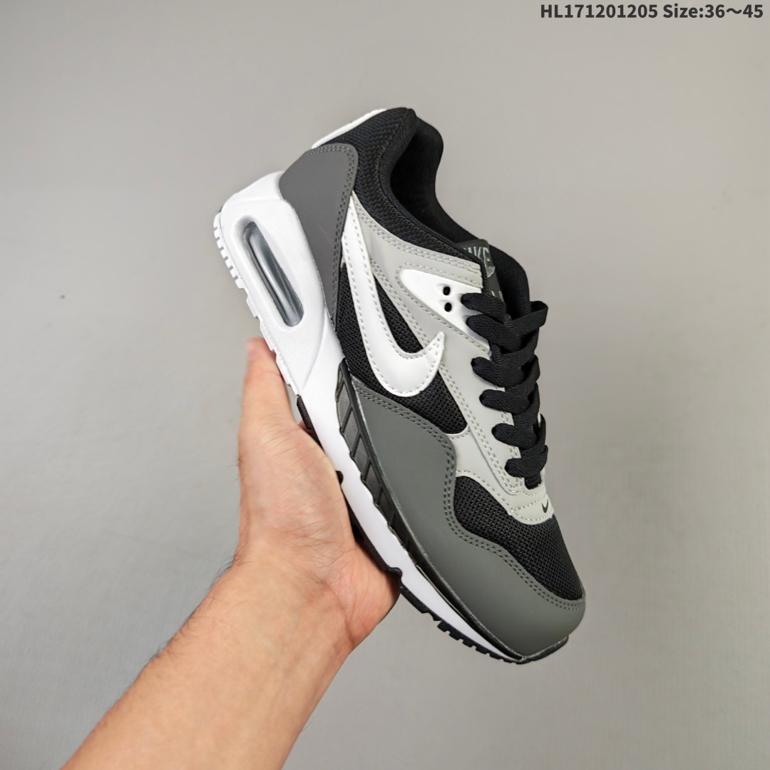 集合💰120 ✅耐克Air Max Correlate 男女子气垫缓震耐磨运动鞋时尚潮流休闲透气跑步鞋 选用网眼鞋面，脚感舒适透气。鞋舌、鞋侧及后跟处饰有品牌标识，简约大气又时尚。采用经典系带开合方式，可自由调节松紧度。泡棉中底搭载Max Air气垫，具有良好的回弹性及缓震性能。橡胶外底可防滑耐磨，提升抓地力。 透气鞋面搭配耐穿覆面，带来复古风格外观 Max Air 缓震设计，打造轻盈灵敏的响应性能 橡胶华夫格外底，铸就出众抓地力 柔软的泡棉中底，轻盈缓震 货号:511416-011 编码:HL171201205