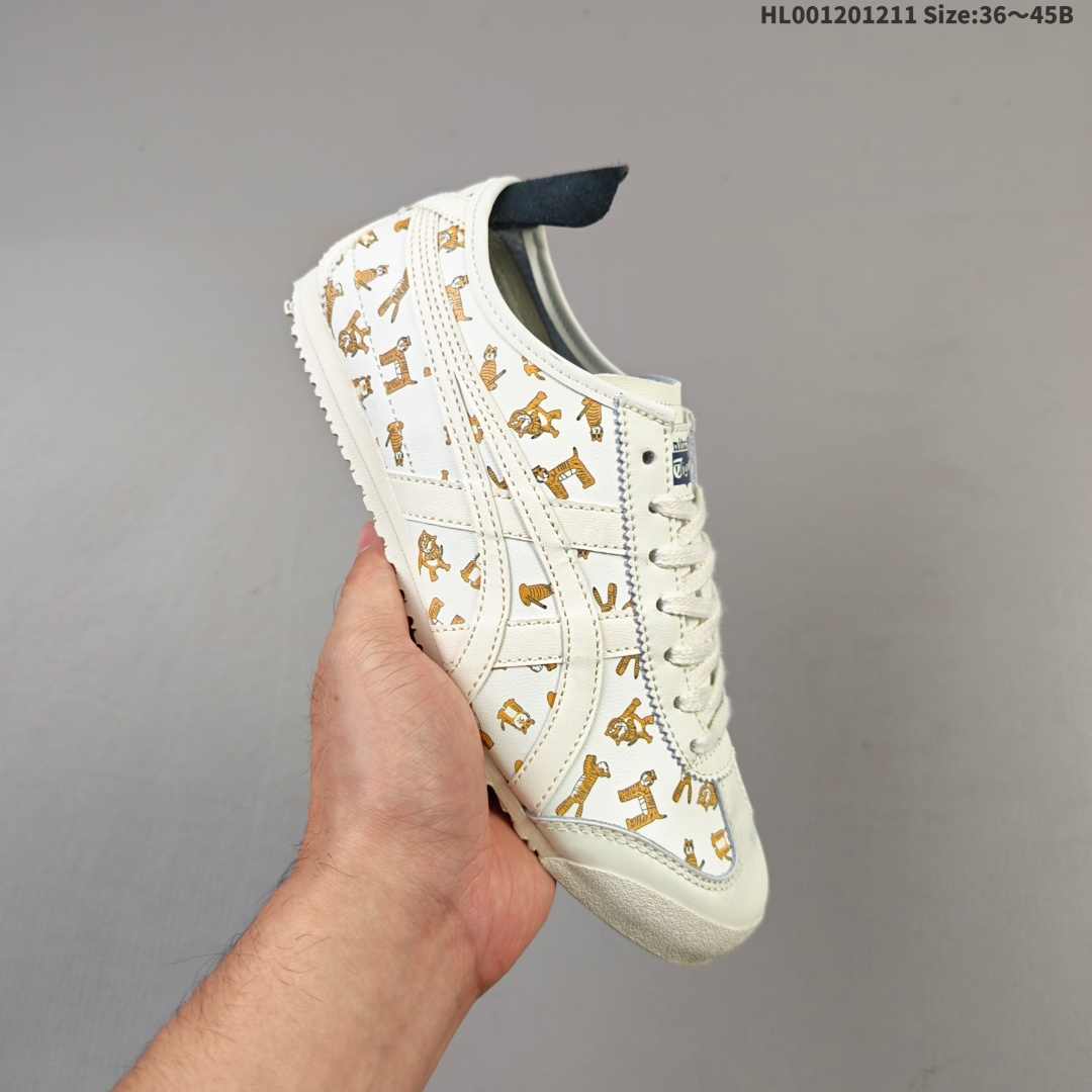 集合💰180
头层带半码
Onitsuka Tiger Mexico 66 阿斯克斯 亚瑟士 低帮 白红解构鞋带 圆头舒适减震耐磨低邦休闲跑步鞋男女同款 Mexico 66以1961年的练习鞋为原型，并与1966年研发出的鞋面Onitsuka Tiger Stripes设计结合。十字强补，后套的柔软后跟及后跟边设计都是其特色。薄底，细身是代表Onitsuka Tiger的标准鞋款。 此款Mexicoj 66系列 中性休闲运动鞋采用虎爪造型的Logos，鞋身稳定包裹系统，支撑鞋身。牛皮革帮面韧性佳，透气性好，耐磨性高。Onitsuka Tiger特有的橡胶配方，弹性及止滑效果良好。后跟X型部件设计，稳定结构保护后跟。鞋头外包橡胶片保护脚趾，耐磨损。
货号：1183C216-100
尺码：36 37 37.5 38 39 39.5 40 40.5 41.5 42 42.5 43.5 44 44.5 45HL001201211 Size:36～45B