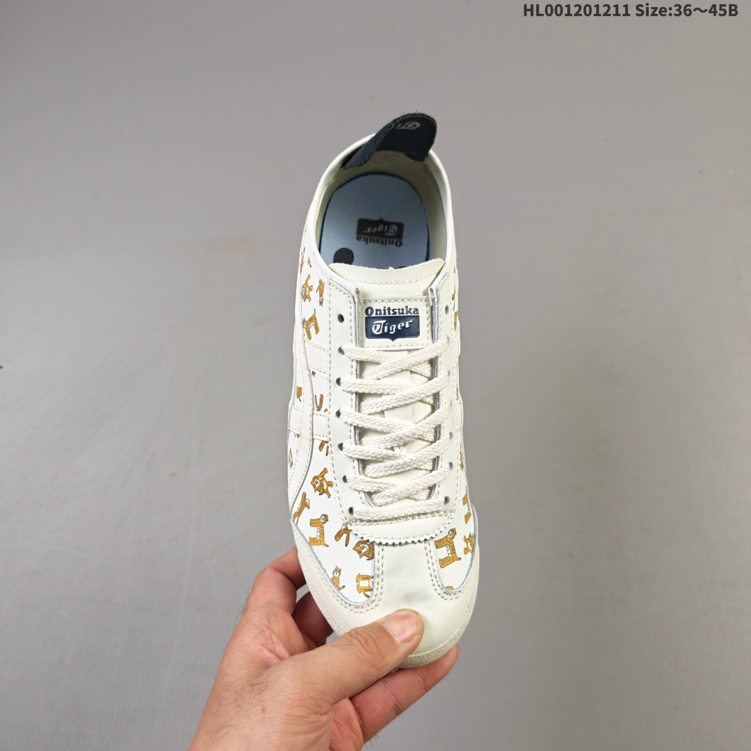 头层带半码 Onitsuka Tiger Mexico 66 阿斯克斯 亚瑟士 低帮 白红解构鞋带 圆头舒适减震耐磨低邦休闲跑步鞋男女同款 Mexico 66以1961年的练习鞋为原型,并与1966年研发出的鞋面Onitsuka Tiger Stripes设计结合.十字强补,后套的柔软后跟及后跟边设计都是其特色.薄底,细身是代表Onitsuka Tiger的标准鞋款. 此款Mexicoj 66系列 中性休闲运动鞋采用虎爪造型的Logos,鞋身稳定包裹系统,支撑鞋身.牛皮革帮面韧性佳,透气性好,耐磨性高.Onitsuka Tiger特有的橡胶配方,弹性及止滑效果良好.后跟X型部件设计,稳定结构保护后跟.鞋头外包橡胶片保护脚趾,耐磨损. 货号:1183C216-100 HL001201211 B