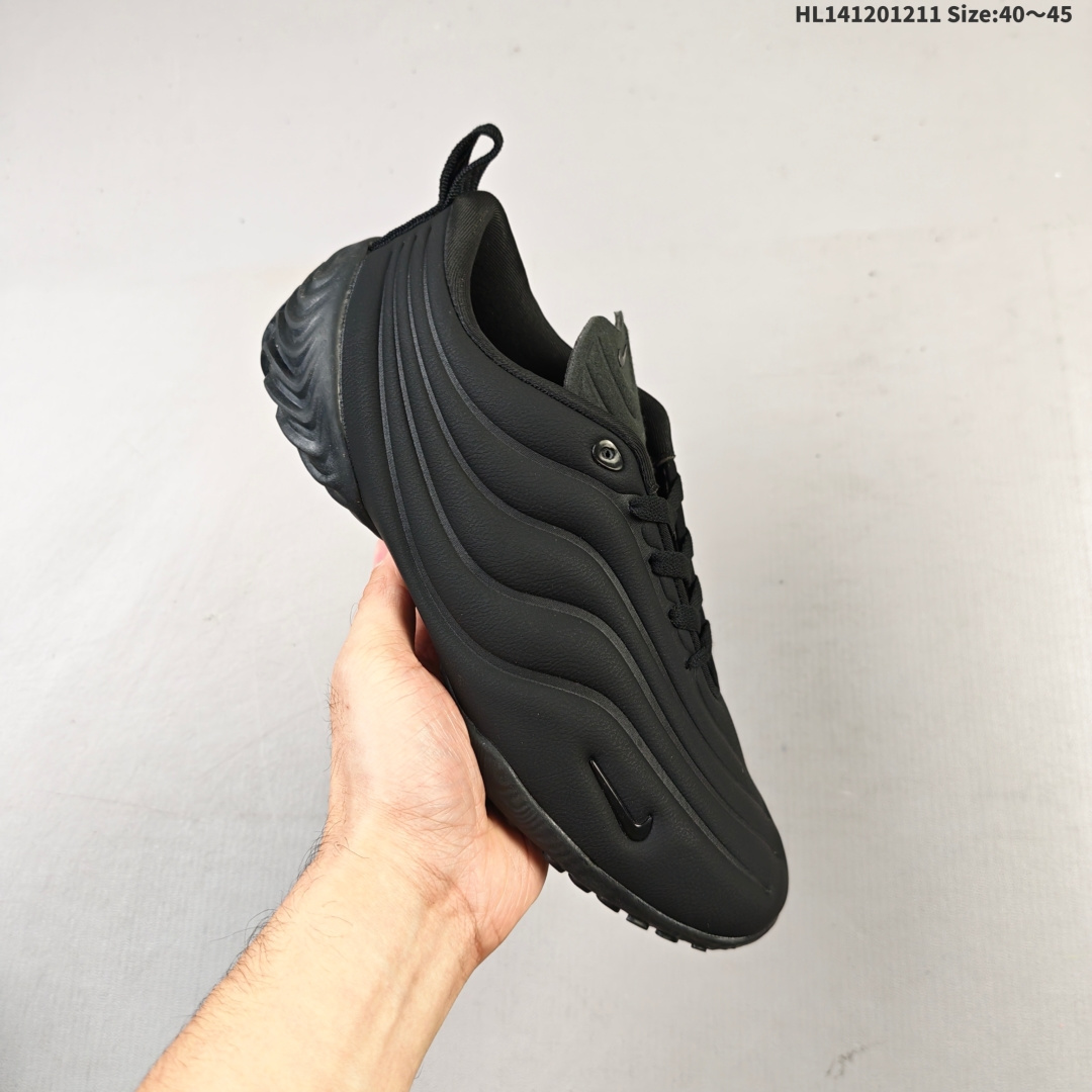 集合💰120
【新品🔥】耐克Nike Astra Ultra舒适休闲复古低帮跑步鞋百搭耐磨 低帮超薄中底 运动鞋 FZ5778，Nike Astra Ultra 2025秋季登场：纤薄鞋底美学重塑女性运动风潮！这双风格类似椰子的鞋子，不由自主想到阿迪最近的风格模版，结果这双鞋是耐克的新款，让人惊讶！配色低调，有不同的色款可以选择。波浪鞋面+天鹅绒鞋带 这颜值直接封神！✨ 设计亮点｜极简美学暴击✅ 3cm超薄鞋底：挑战Ballerina平底鞋舒适度✅ 高端细节：▪️ 不对称天鹅绒鞋带系统 ▪️ 隐藏式迷你Swoosh▪️ 哑光波浪纹鞋面（防刮耐磨）👟 上脚体验｜轻盈如羽✔️ 模压皮革支撑：久走不累脚✔️ 单只仅180g：比同类产品轻30%✔️ 穿搭天花板#耐克nike  #今日份穿搭  #时尚新品种草  #简约风穿搭   ￼Nike
货号:  FZ5778
编码:HL141201211 Size:40～45