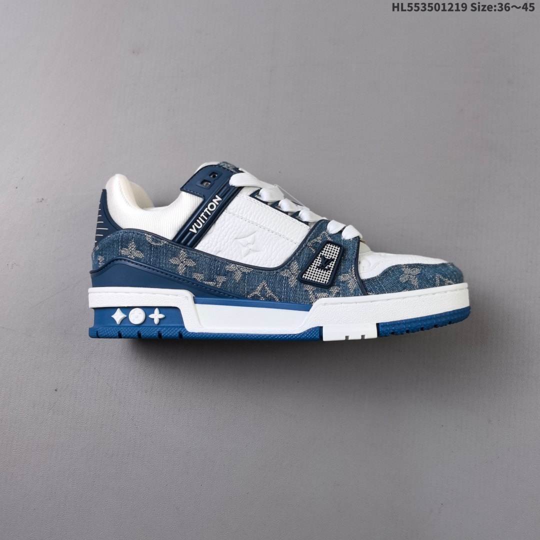 LV ARCH LIGHT SNEAKER路易威登板鞋 时尚运动鞋潮厚底增高女鞋.舒适防滑底和百搭性霸屏整个时尚娱乐圈,细节调整完美主义!采用柔软皮革拼接鞋面,独家开模大底, 侧边采用3D打印标志性Logo 尽显贵族时尚气息,配带正品全套包装.全新LV路易威登Louis vuitton Trainer Sneaker Low 休闲运动文化百搭板鞋. 编码:HL553501219
