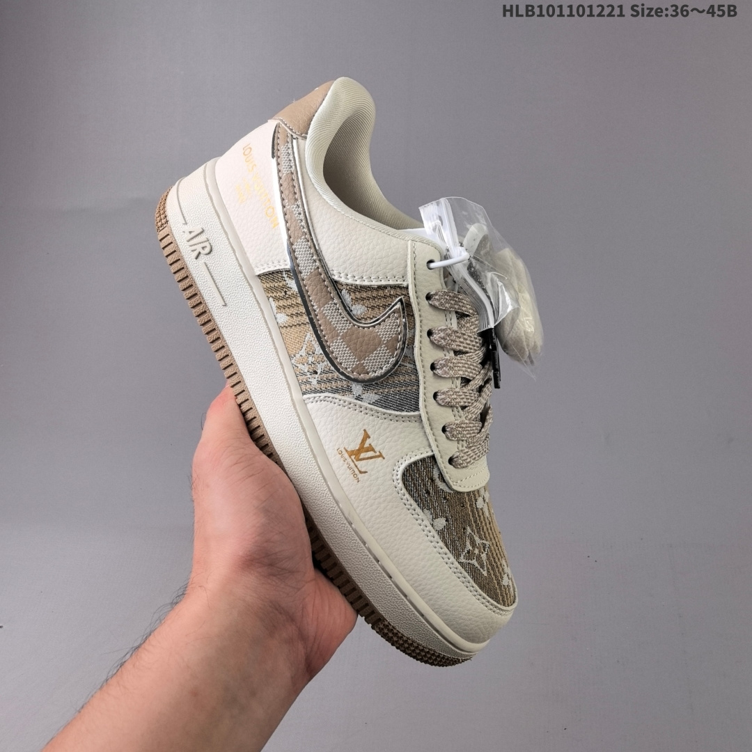 集合特价💰110
公司级✅NIKE AIR FORCE 1‘07 LV8马年限定
原楦头原纸板 打造纯正低帮空军版型
专注外贸渠道 全掌内置蜂窝气垫 
原盒配件 原厂中底钢印、拉帮完美 
货号:XL1979-107
Size:36 36.5 37.5 38 38.5 39 40 40.5 41 42 42.5 43 44 45
ID:HLB101101221 Size:36～45B
