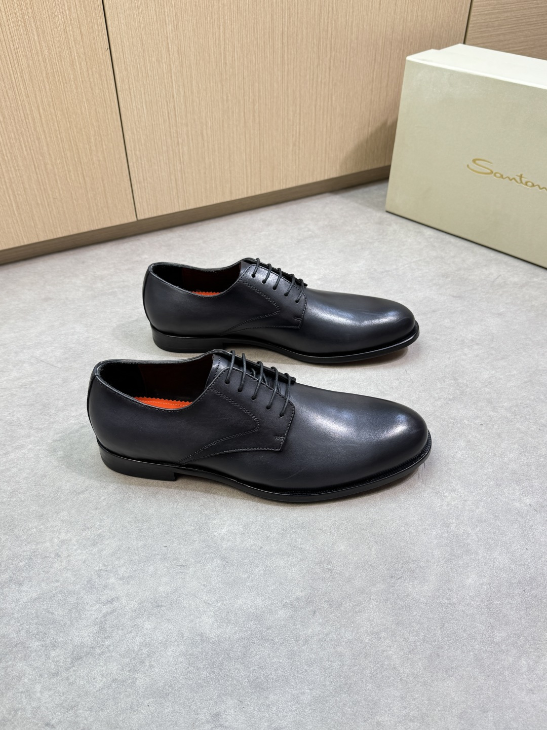 NO:356900,【SANTONI】SANTONI - High-end quality original single · formal leather shoes - imported leather embryo color-changed calfskin - inner water dyed cowhide - outsole ultralight TPR rubber · genuine leather combination molding leather outsole - ultra high quality control · fine workmanship highlighted (high-end · noble · grade) -Size 39-44 (38, 45, custom made)·S0234,,cowhide,Leather soles19860909【SANTONI】圣东尼 -高端品质 原单·正装皮鞋 -鞋面进口皮胚改色小牛皮 -内里水染牛皮 -大底超轻TPR橡胶·真皮组合成型真皮大底 -超高品控·做工精细凸显(高端·贵气·档次) -Size 39-44（38,45,可订做)·S0234,,cowhide,Leather soles,Men's shoes