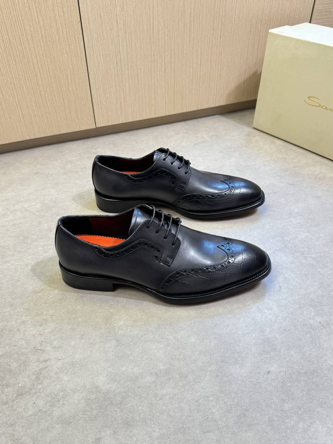 NO:344655,【SANTONI】SANTONI - High-end quality original single · formal leather shoes - imported leather embossed calfskin embossed stone patterns, pure hand-punched holes, perfect splicing - water dyed cowhide in the inner lining - ultra-light TPR rubber · genuine leather combination molding leather outsole - ultra-high quality control · fine workmanship highlighted (high-end · noble · grade) -Size 39-44 (38, 45, custom made)·S0234,,cowhide,Leather soles19860909【SANTONI】圣东尼 -高端品质 原单·正装皮鞋 -鞋面进口皮胚改色小牛皮压花石头纹、纯手工打孔、完美拼接 -内里水染牛皮 -大底超轻TPR橡胶·真皮组合成型真皮大底 -超高品控·做工精细凸显(高端·贵气·档次) -Size 39-44（38,45,可订做)·S0234,,cowhide,Leather soles,Men's shoes