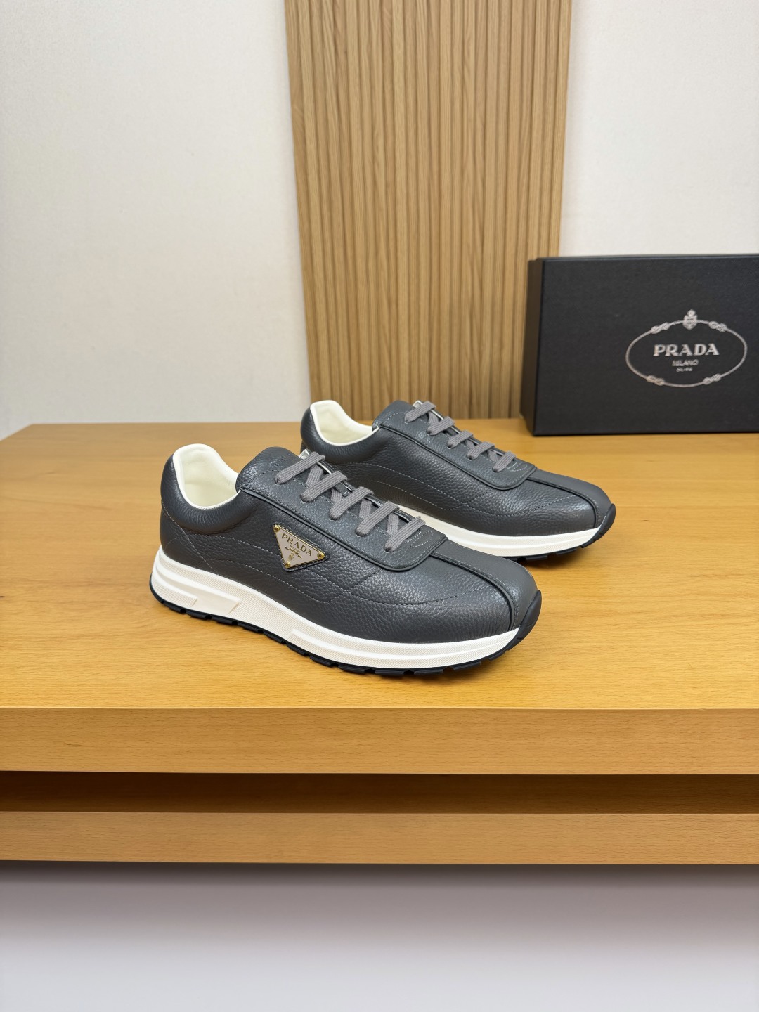 Prada Men's Leather Low-Top Sneakers, Casual & Comfortable, Size 38-44 1 cmp i1760202297446 3118 0 0