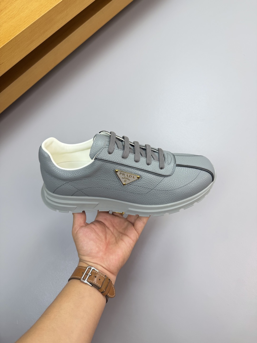 Prada Leather Sneakers for Men, Imported Leather Upper, Casual Athletic Shoes 5 cmp i1760202309235 5260 0 3