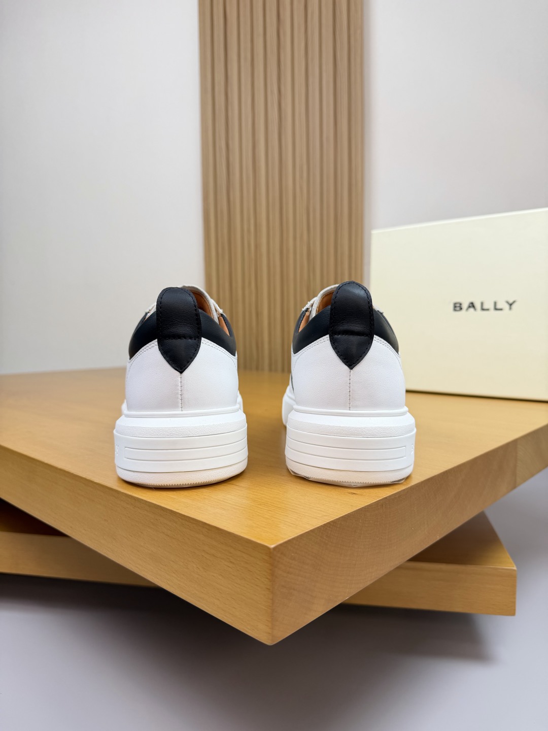 Bally Vita-Parcours Leather Sneakers, Casual Style Lace-up Comfort Shoes 9 cmp i1760288333892 1804 0 7