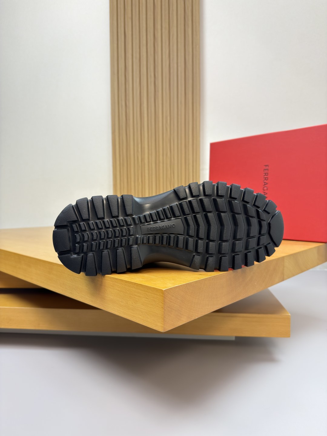 Ferragamo Style Leather Men's Shoes Men's Shoes Men's Shoes detail image 9 from source 783333