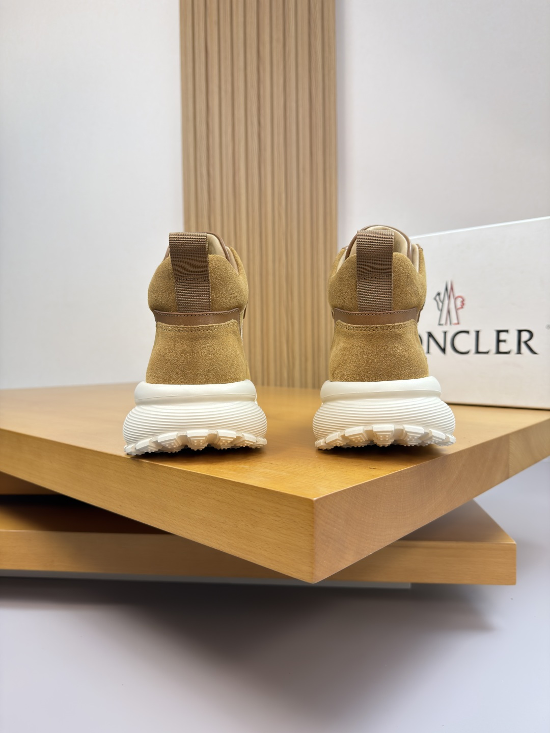 Moncler Style Leather Men's Shoes Men's Shoes Men's Shoes detail image 8 from source 783158
