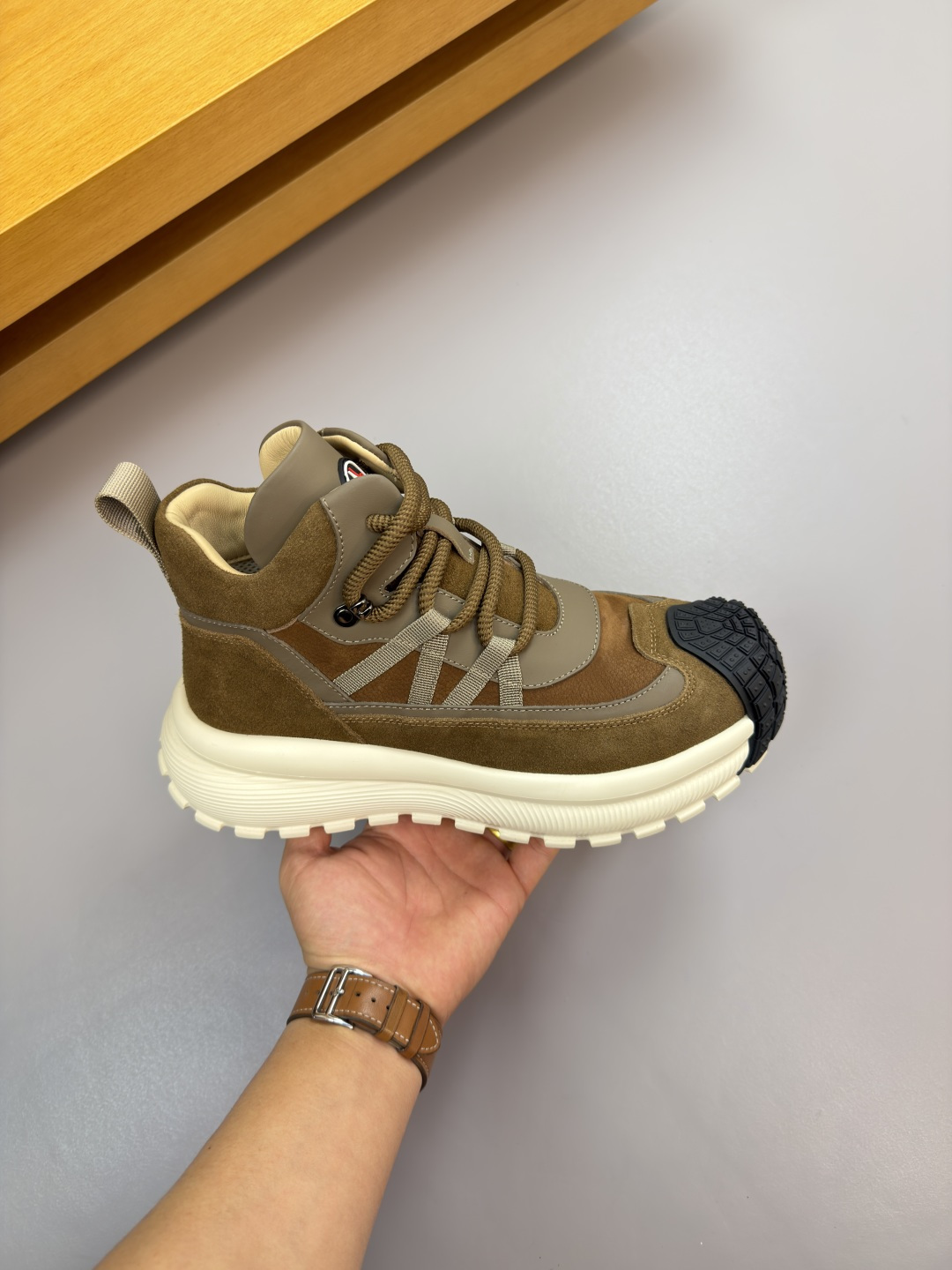 Moncler Style Leather Men's Shoes Men's Shoes Men's Shoes detail image 4 from source 783156
