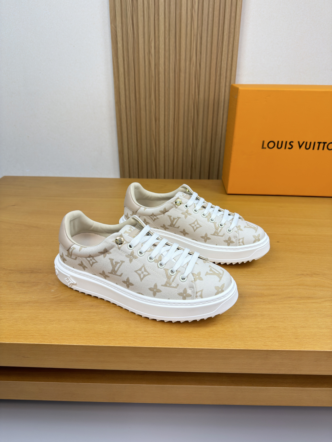 NO:831034,Leather size 35-40 for women and 38-46 for men (customized for women 40 and men 45 and above),19860909皮 码女35-40 男38-46（女40 男45以上定制）,,Men's shoes