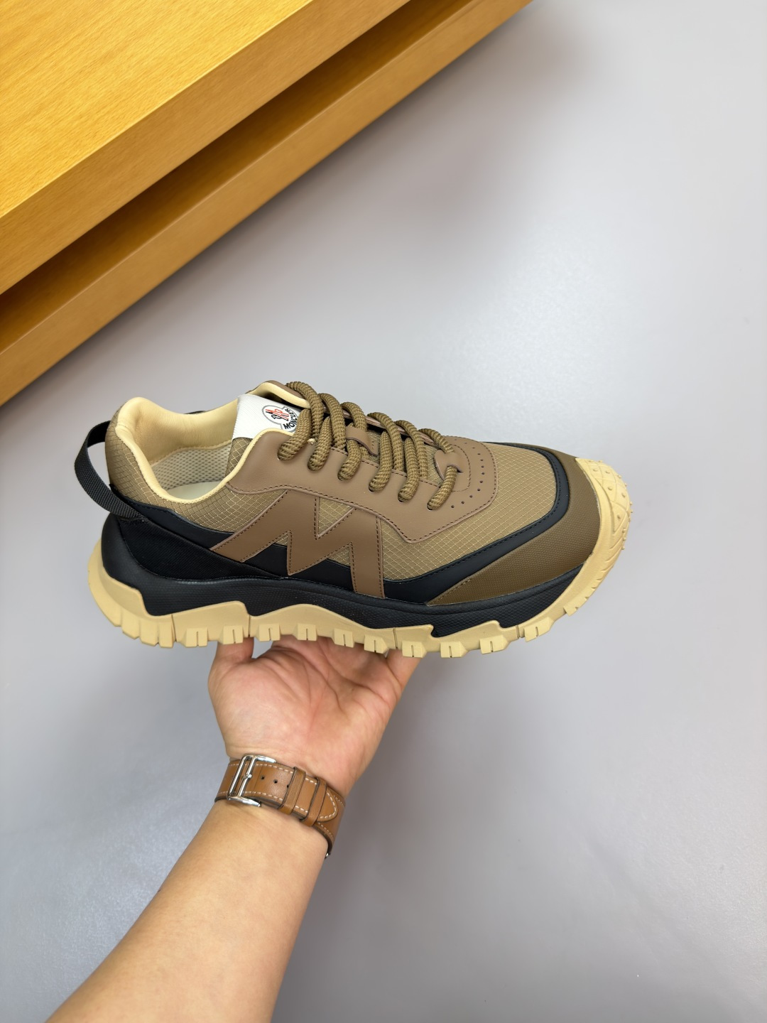 Moncler Style Leather Men's Shoes Men's Shoes Men's Shoes detail image 4 from source 783153