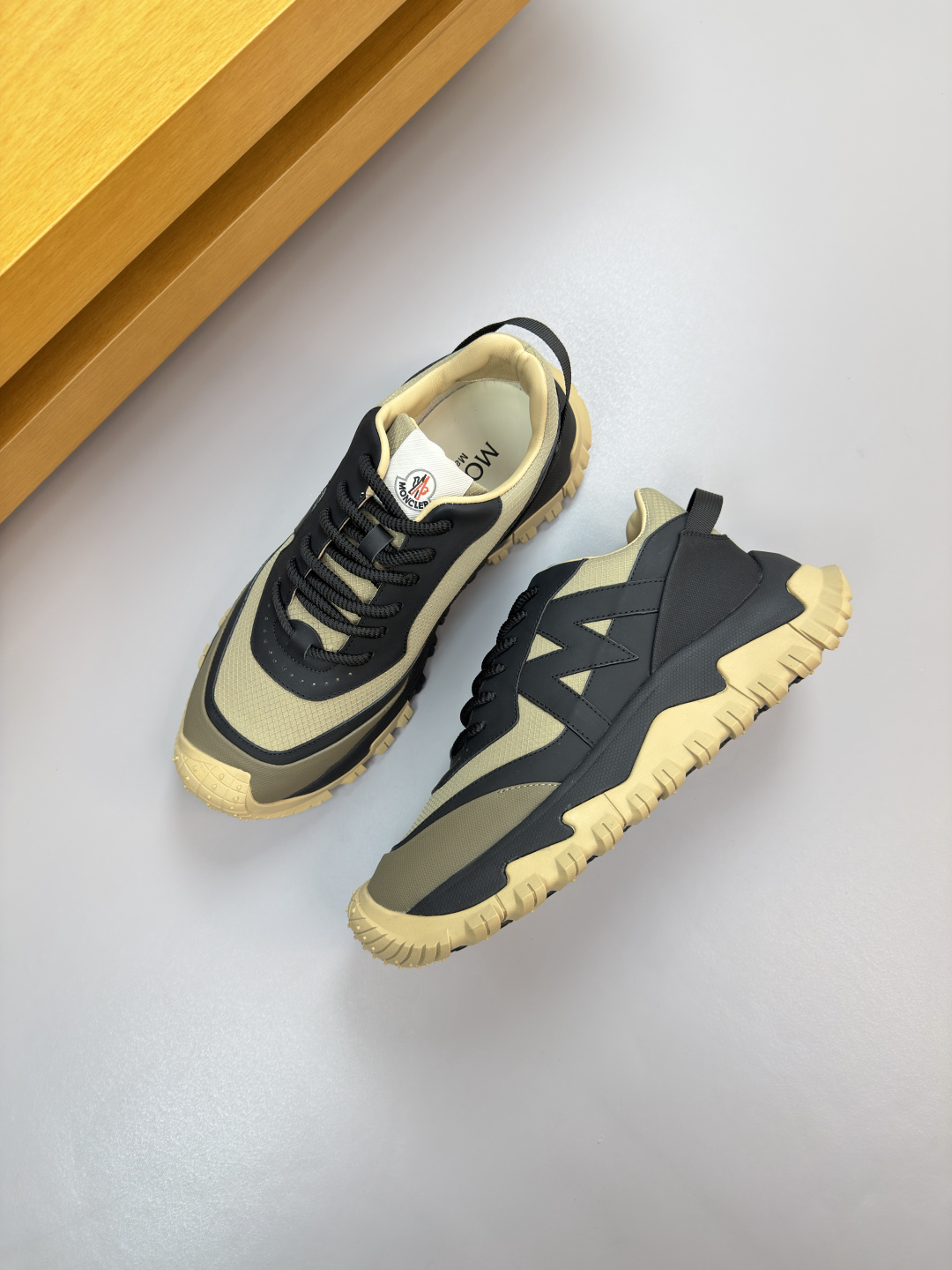Moncler Style Leather Men's Shoes Men's Shoes Men's Shoes detail image 3 from source 783152