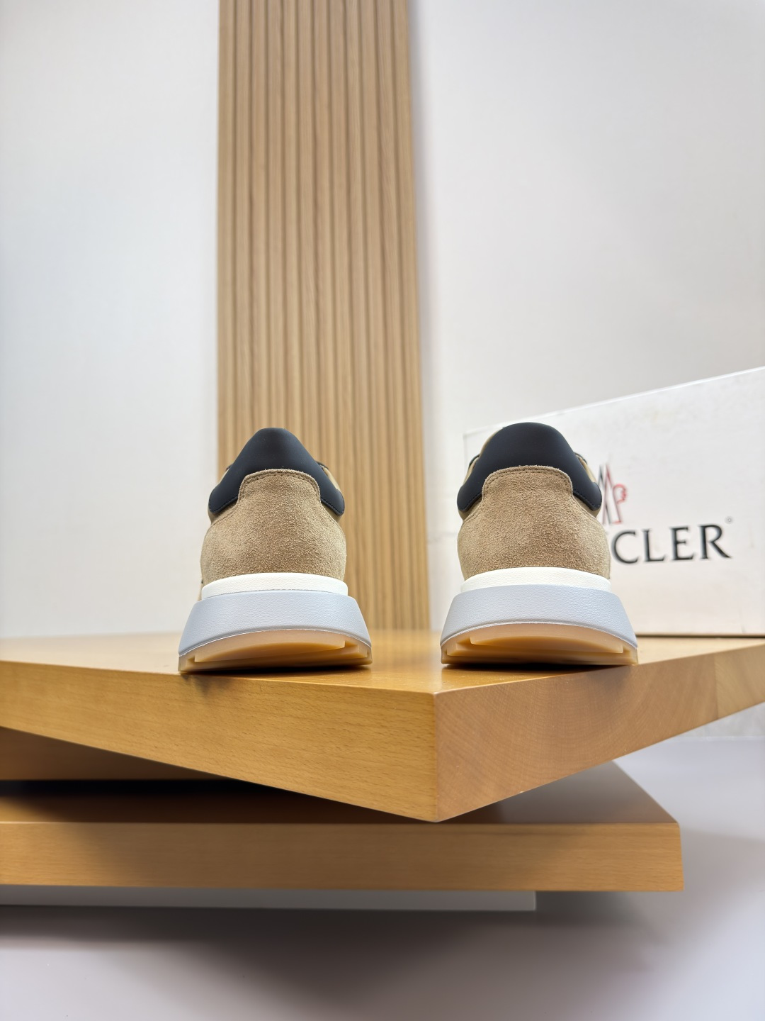 Moncler Style Leather Men's Shoes Men's Shoes Men's Shoes detail image 8 from source 783154