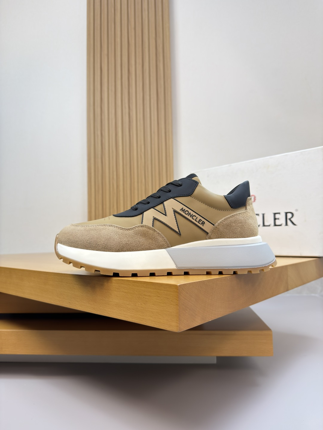 Moncler Style Leather Men's Shoes Men's Shoes Men's Shoes detail image 5 from source 783154