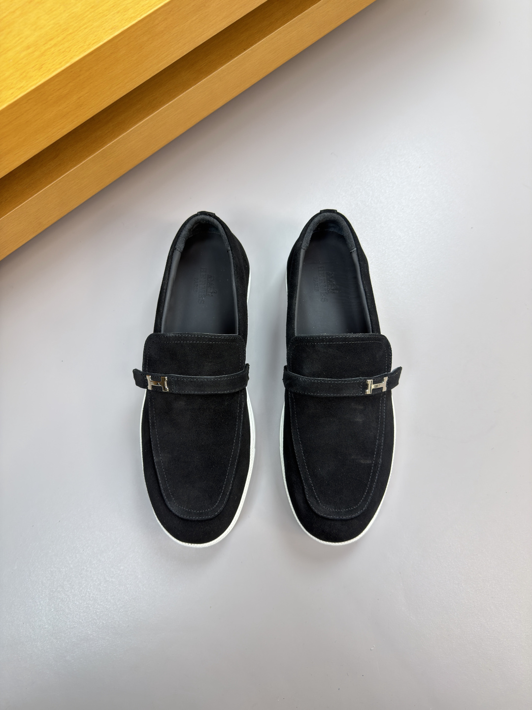 Hermes Style Leather Men's Shoes Lookbook Reference image 2