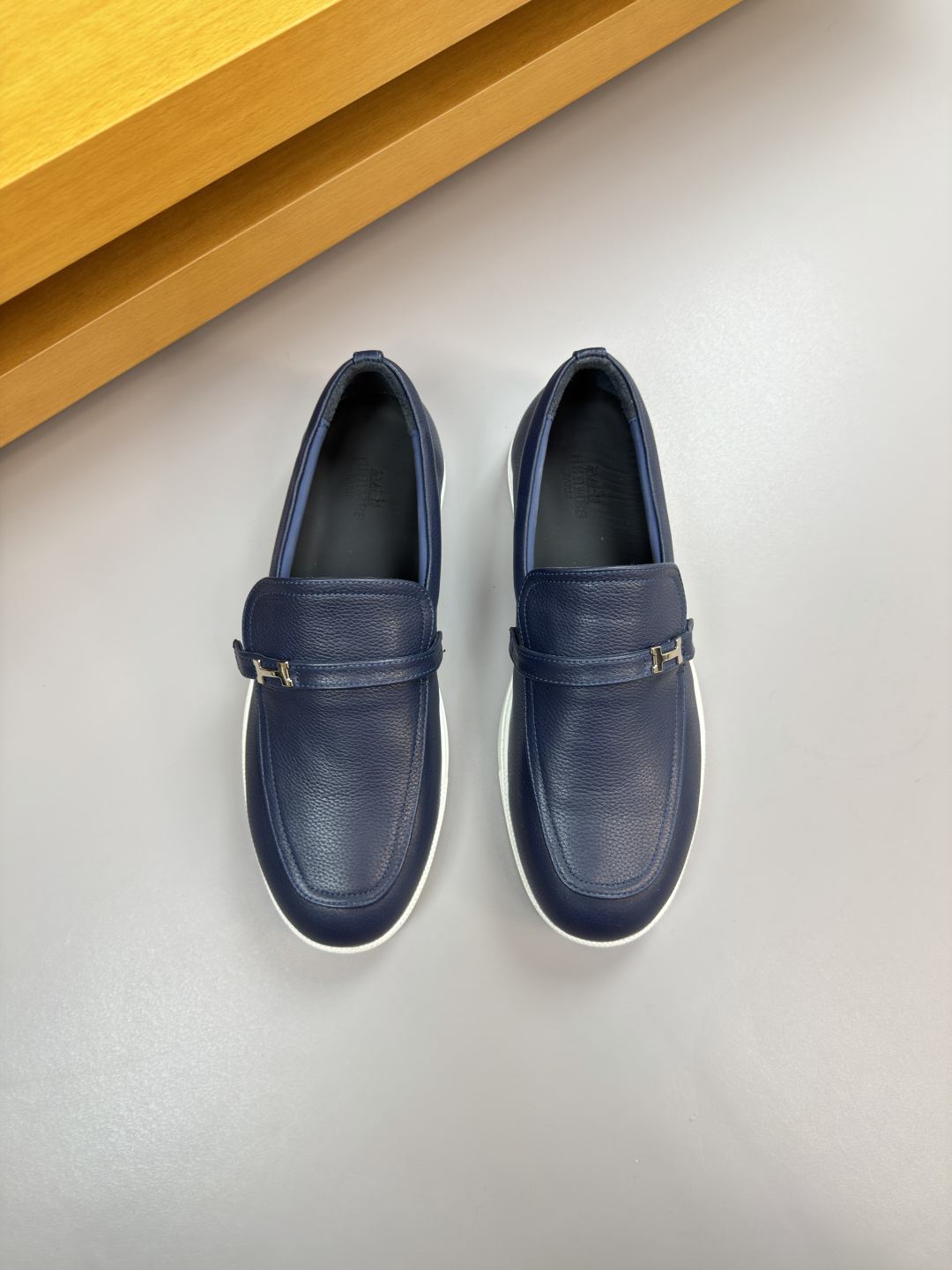 Hermes Style Leather Men's Shoes Lookbook Reference image 2