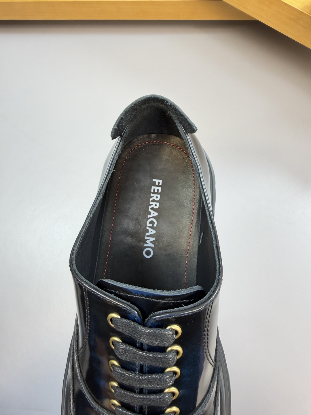 Scarpa Ferragamo — photo 7