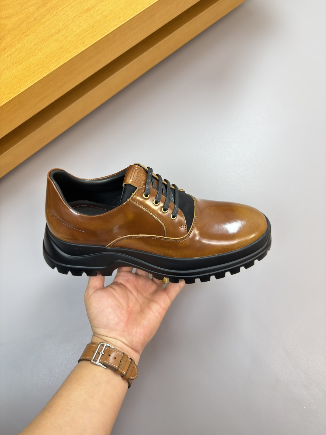 Ferragamo Style Leather Men's Shoes Men's Shoes Men's Shoes detail image 4 from source 783328