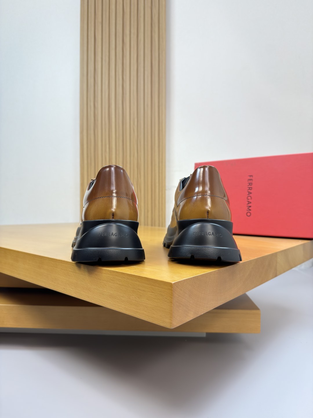 Ferragamo Style Leather Men's Shoes Men's Shoes Men's Shoes detail image 8 from source 783328