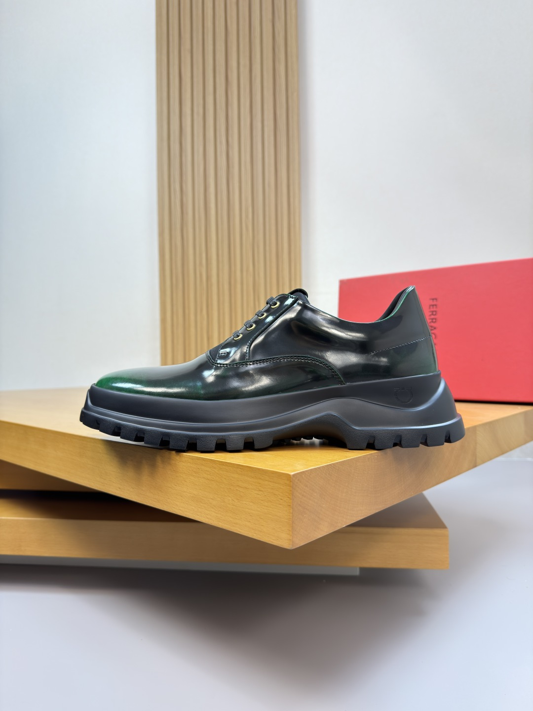 Ferragamo Style Leather Men's Shoes Men's Shoes Men's Shoes detail image 5 from source 783318