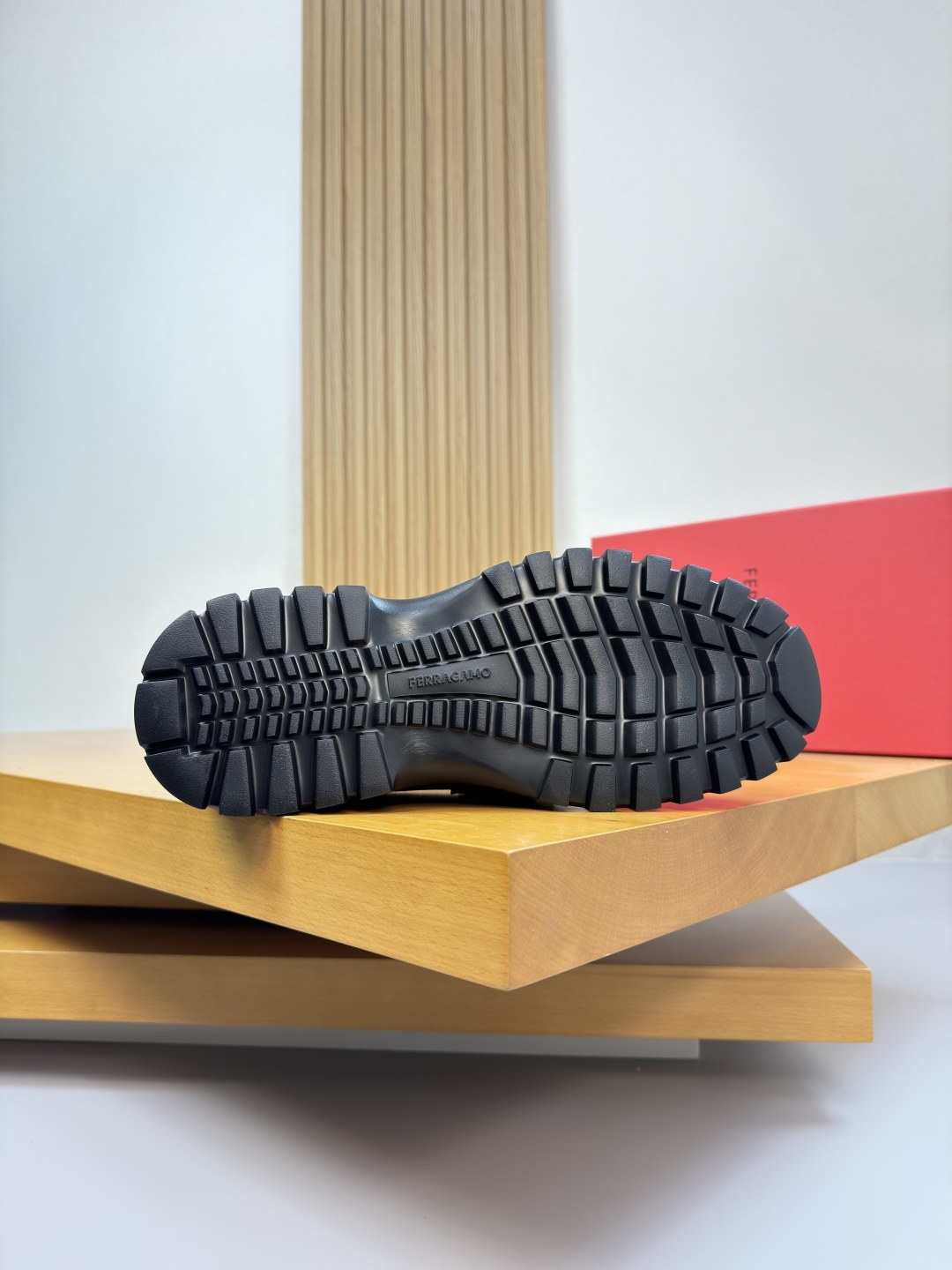Ferragamo Style Leather Men's Shoes Men's Shoes Men's Shoes detail image 9 from source 783320
