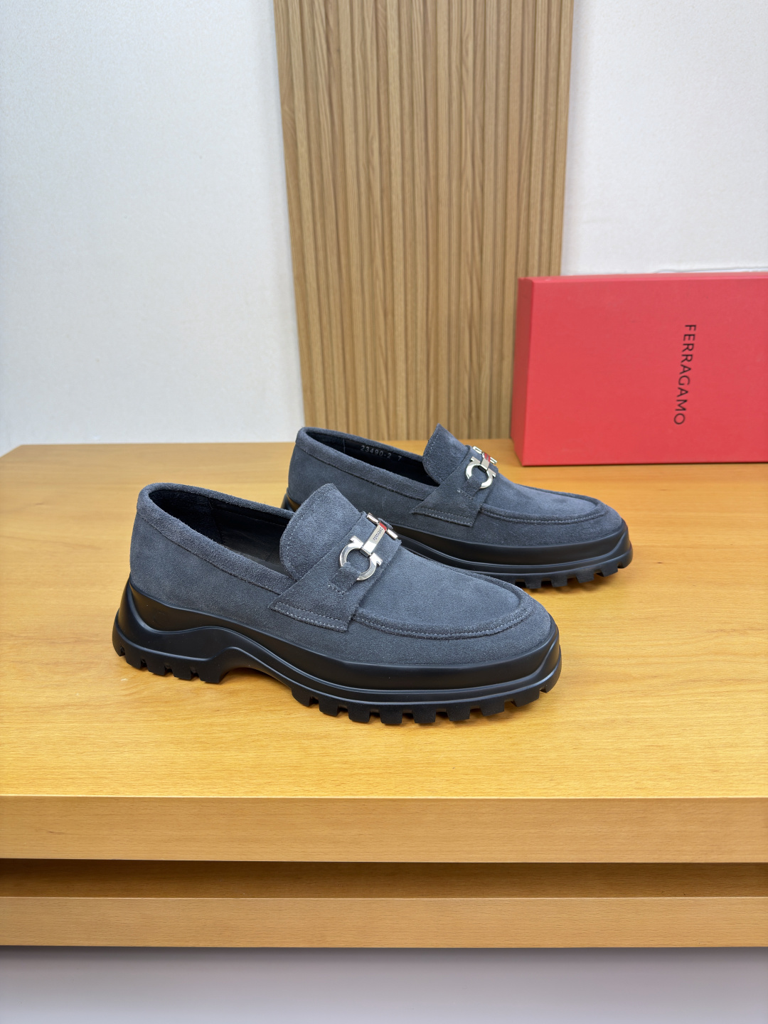 Ferragamo Style Leather Men's Shoes Lookbook Reference image 1