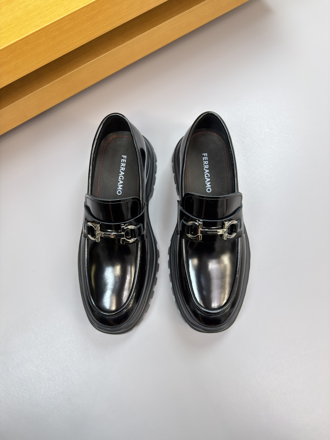 Ferragamo Style Leather Men's Shoes Lookbook Reference image 2