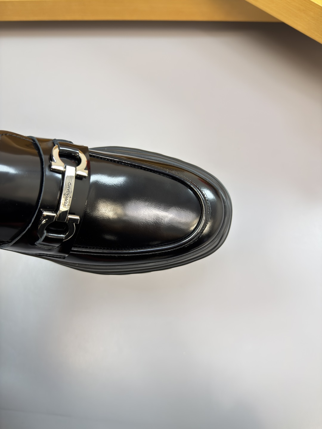 Ferragamo Style Leather Men's Shoes Men's Shoes Men's Shoes detail image 6 from source 783321