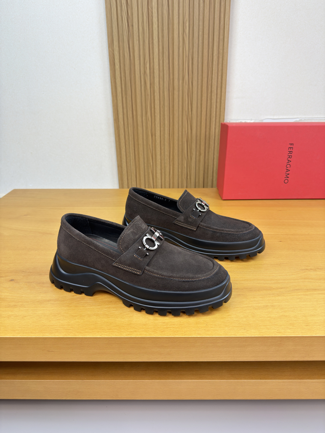 Ferragamo Style Leather Men's Shoes Lookbook Reference image 1