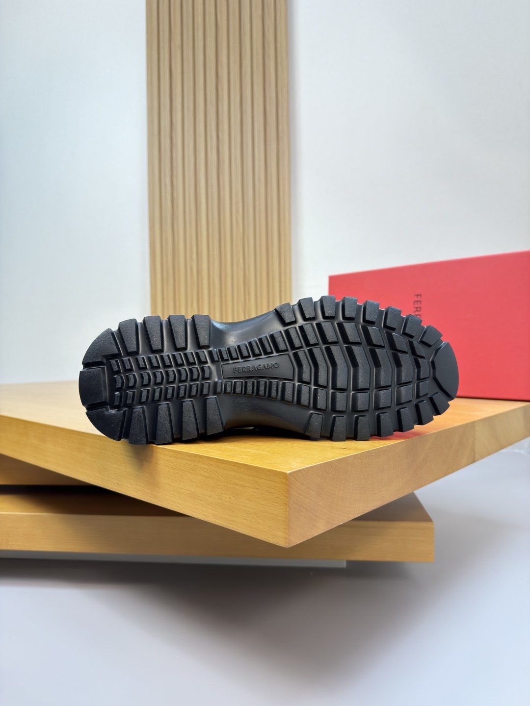 Ferragamo Style Leather Men's Shoes Men's Shoes Men's Shoes detail image 9 from source 783324