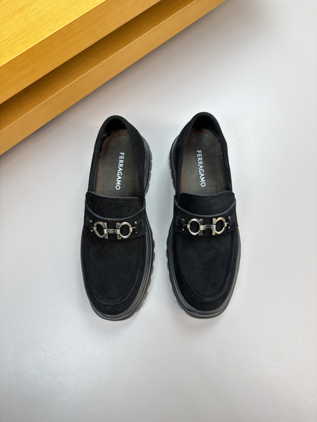 Ferragamo Style Leather Men's Shoes Lookbook Reference image 2