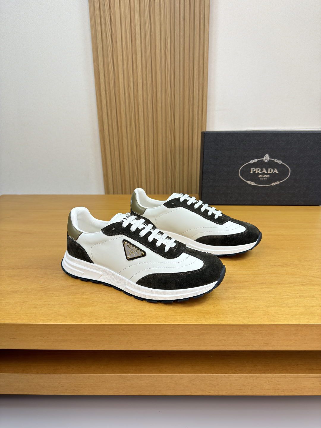 Prada Style Leather Men's Shoes Lookbook Reference image 1
